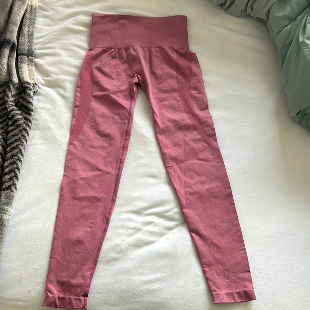 Nvgtn Bubble Gum Pink Contour Seamless leggings